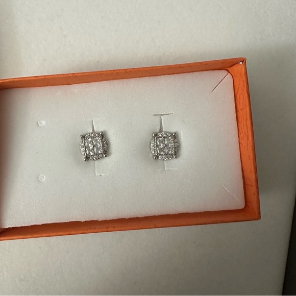 925 Sterling Silver Earings - Picture 9 of 11